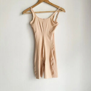 SPANX Nude Beige Open Bust Slip Small